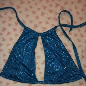 blue hologram keyhole top